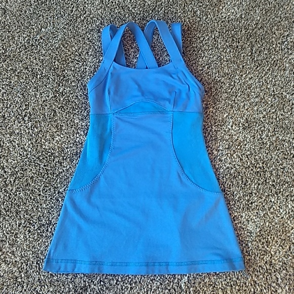 lululemon athletica Tops - Lululemon chaturanga tank blue size 2